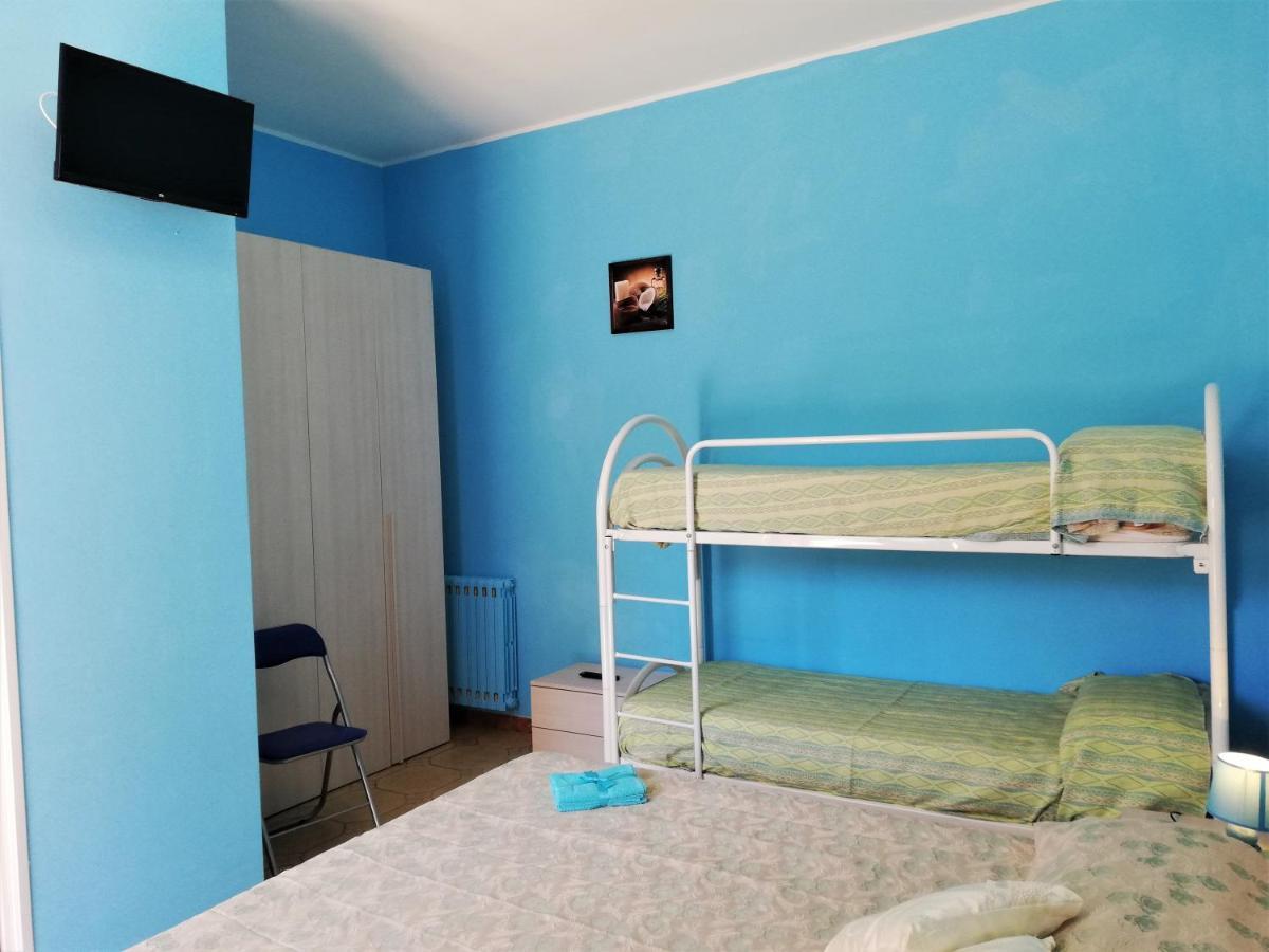 Via Pisa Hotel Riposto ภายนอก รูปภาพ